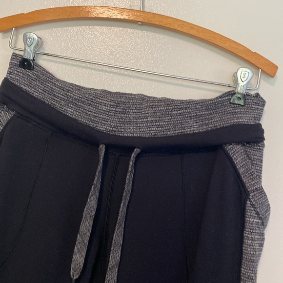 LULULEMON BLACK grey pocket JOGGER PANTS WITH SIDE STRIPE tie waist size  6 - Picture 5 of 12
